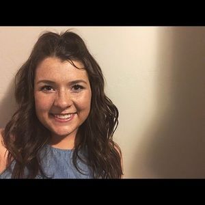 Meet your Posher, Riley